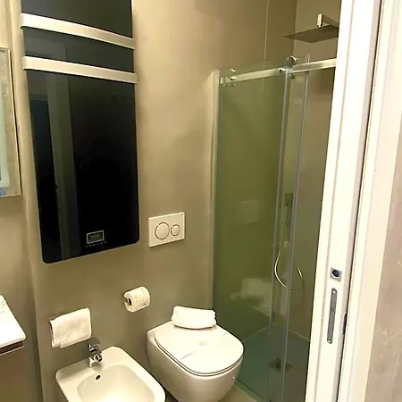 Tech Hotel